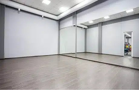 studio-mirror