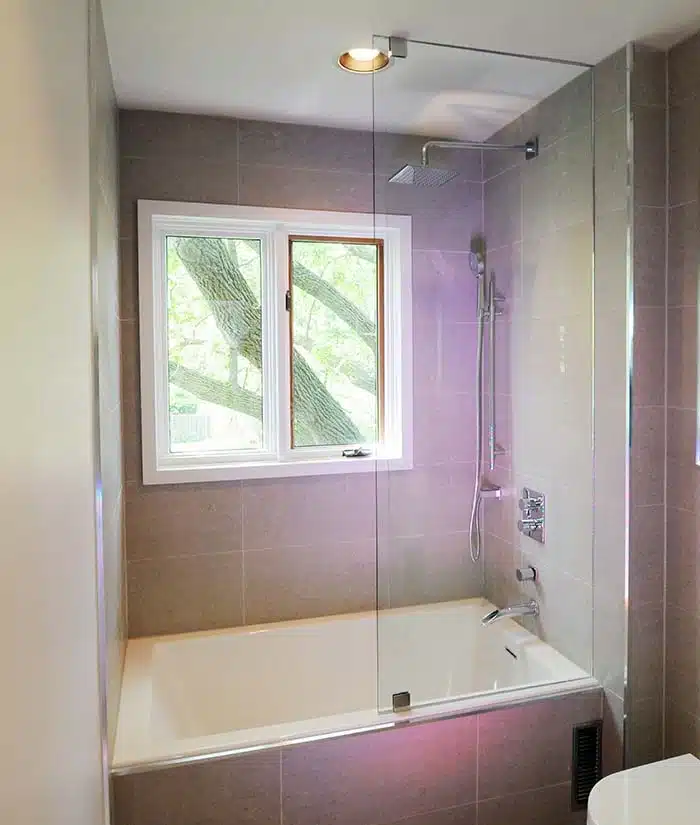 bathtub glass enclosure