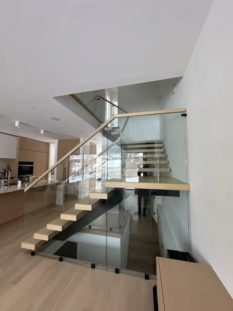glass stair railing