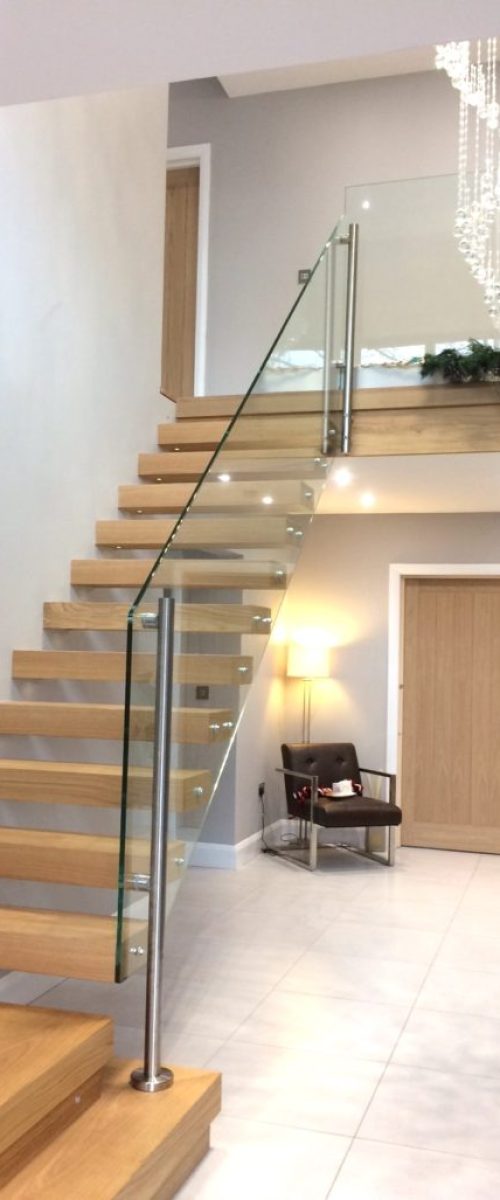 modern-glass-railing-burlington modern glass railing Burlington